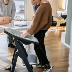 Moji Hochstuhl Yippy Inklusive Neugeborenenaufsatz Cloud Rose