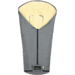 Odenwälder Lammfell-Fußsack Henry Stone